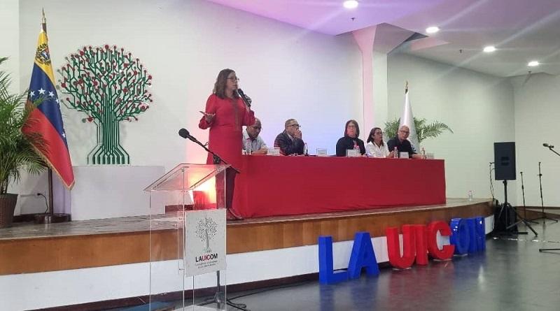 Incorporarán tres nuevos diplomados a la malla curricular de Lauicom