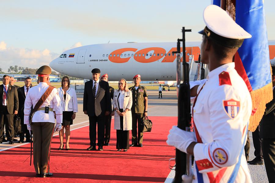 Presidente Maduro arriba a La Habana para participar en la Cumbre G-77+China