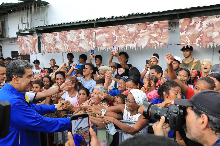 Presidente Maduro constata avances de proyectos de los Gobiernos Comunitarios de La Guaira