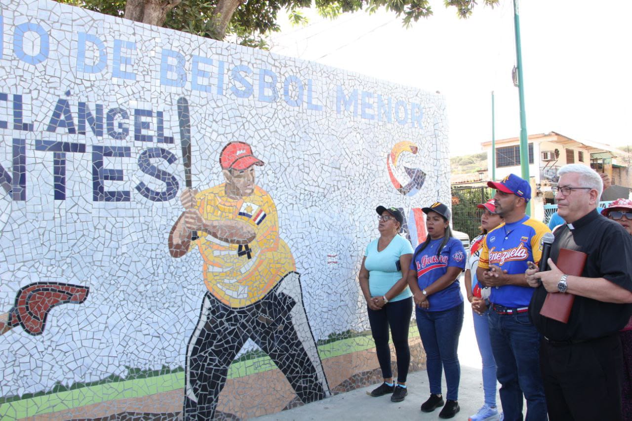Inauguran Estadio de Béisbol Menor Miguel Ángel Montes en La Guaira