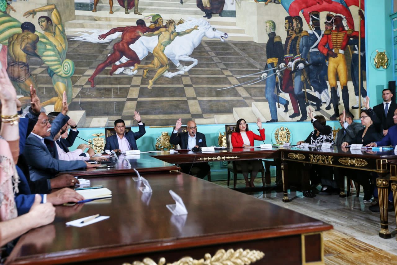 AN authorizes President Nicolás Maduro to carry out international tour