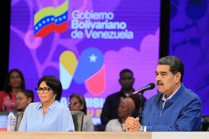 Presidente Maduro anunció el plan de financiamiento Credimujer