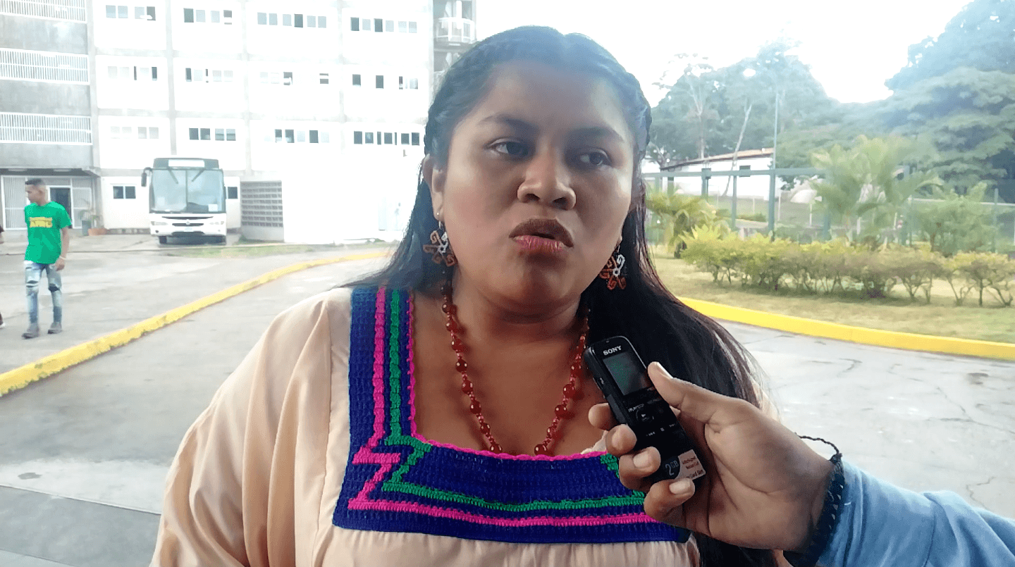 Jóvenes indígenas en defensa del Esequibo