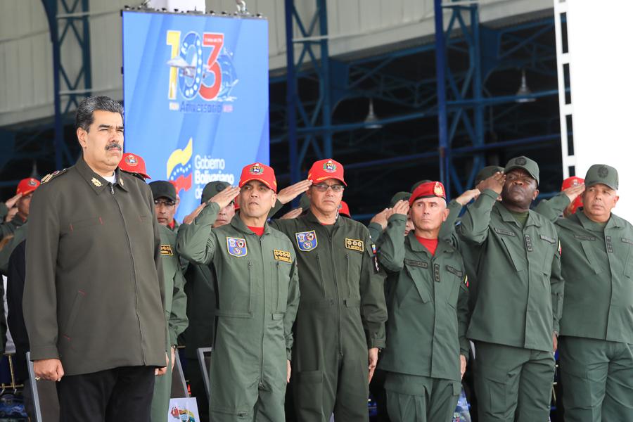 Presidente Maduro participa en actos del 103° aniversario de la AMB