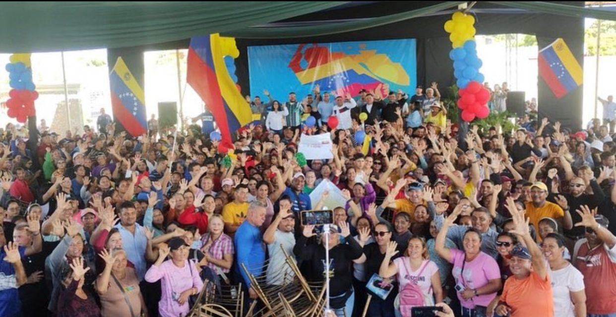 Municipios del Zulia juramentaron Comandos de Campaña Venezuela Toda