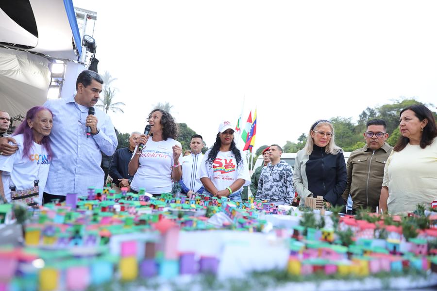 Venezuela reaches 2,360 Socialist Mission Bases