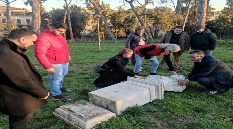 Venezuela repudia agresión fascista contra busto de Bolívar en Italia