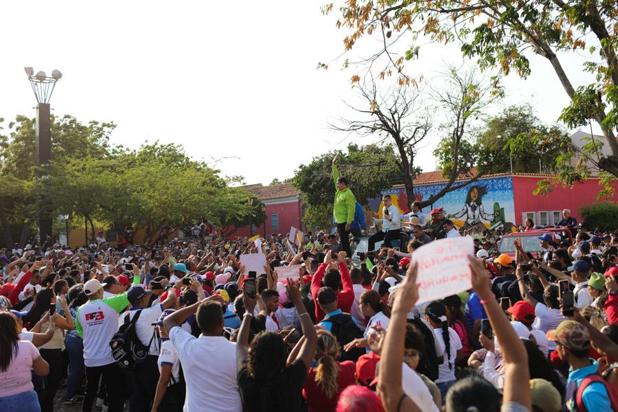 Coro recibe al presidente Maduro con la convicción de seguir construyendo Patria