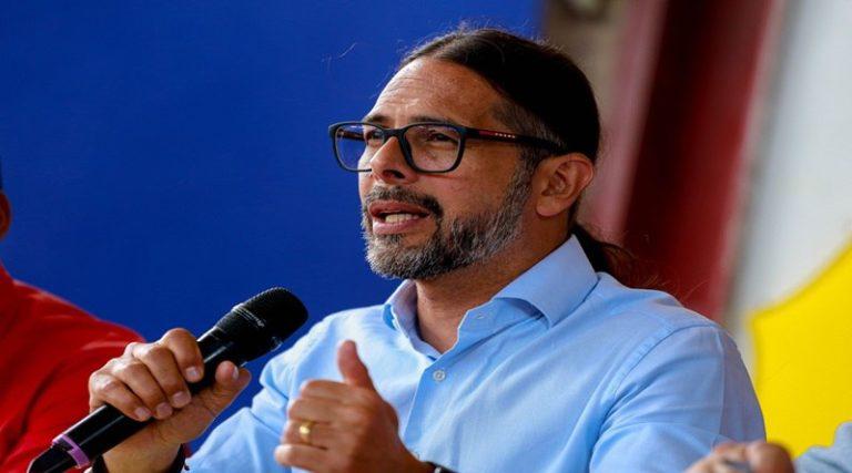 Ministro Freddy Ñáñez denuncia fake del portal AlbertoRodNews