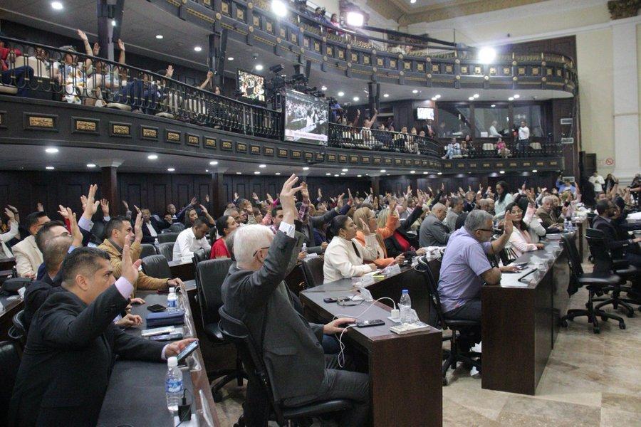 Deputy Jorge Rodríguez proposes creating a law that punishes treason