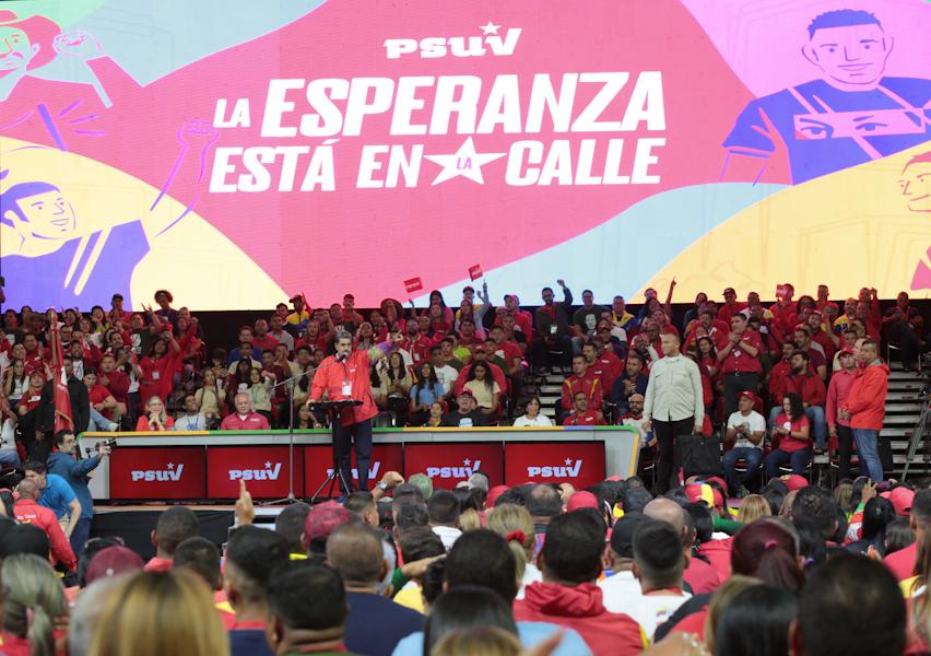 Presidente Maduro reitera llamado a la paz nacional frente a nuevo plan de magnicidio
