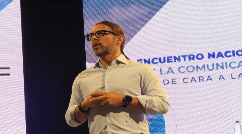 Ministro Ñáñez rechaza postura de ultraderechista a Ley contra el Fascismo