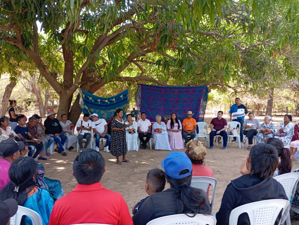 Líderes y lideresas indígenas de Maracaibo afirman su compromiso por la reelección de Nicolás Maduro