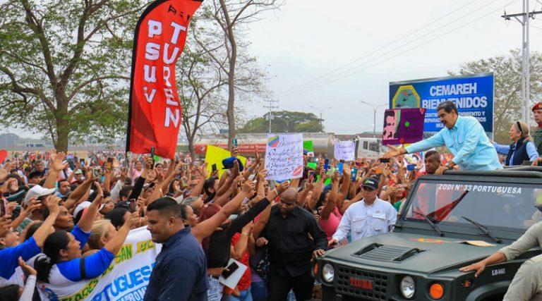 Multitud revolucionaria de Portuguesa recibe al presidente Maduro