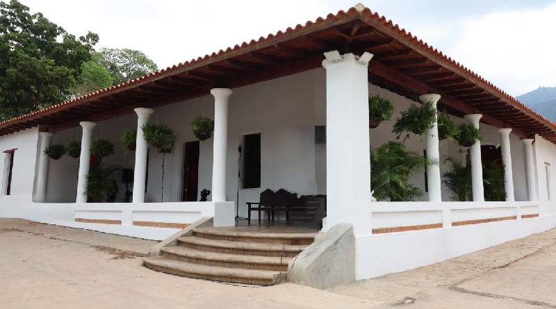 Presidente Maduro recuperó la Casona Ibarra y la entregó a la UCV