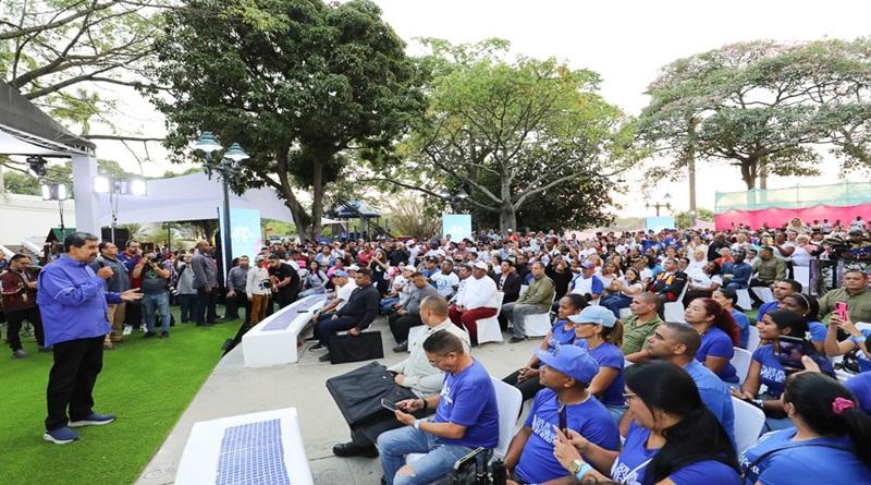 Head of State reaffirms that he is not a manipulable or weak president