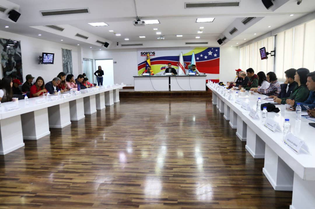 Vicesocial prepara programa de atención para el espectro autista