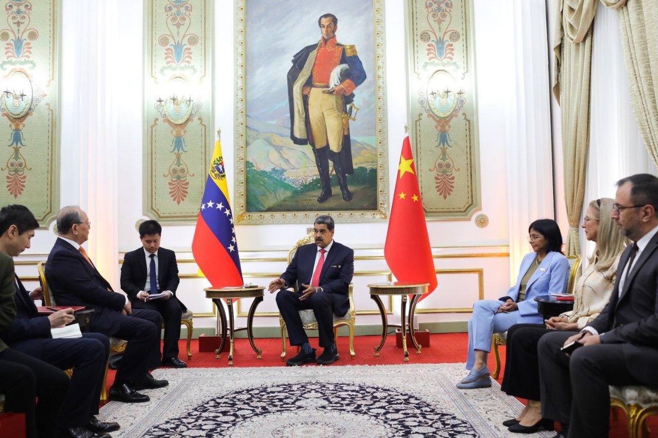 President Maduro held a meeting with a delegation from the People’s Republic of China