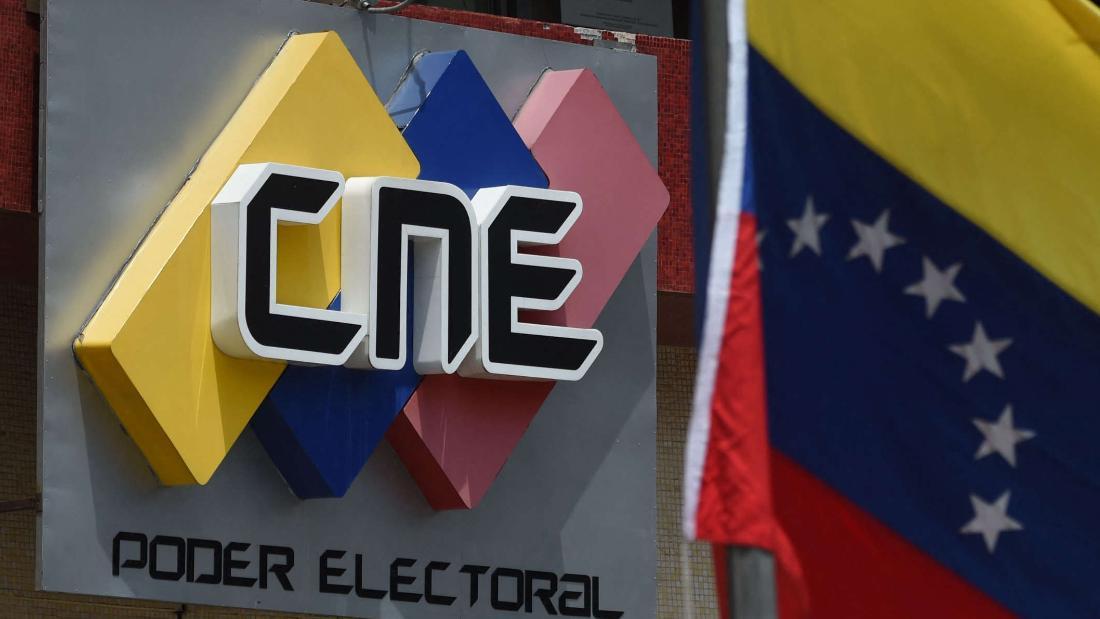 Venezuela accredited 1,326 national and international press professionals to cover presidential elections