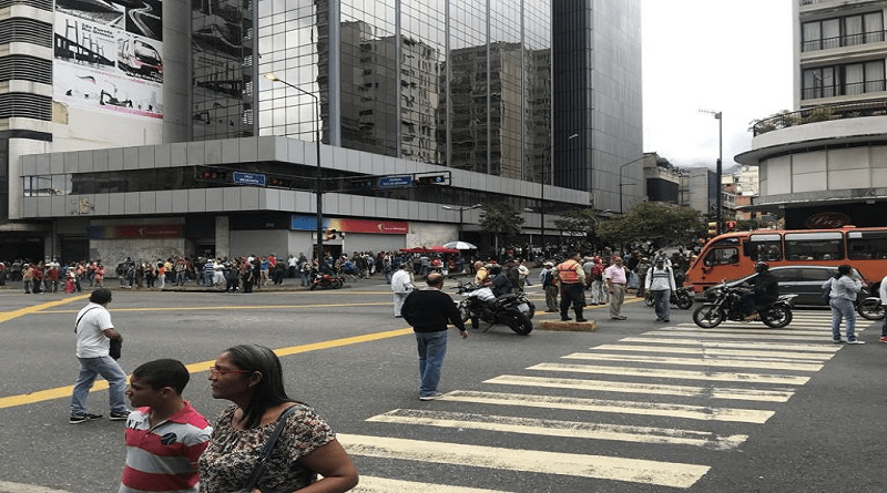 Pueblo venezolano desarrolla sus actividades habituales tras ataque al SEN