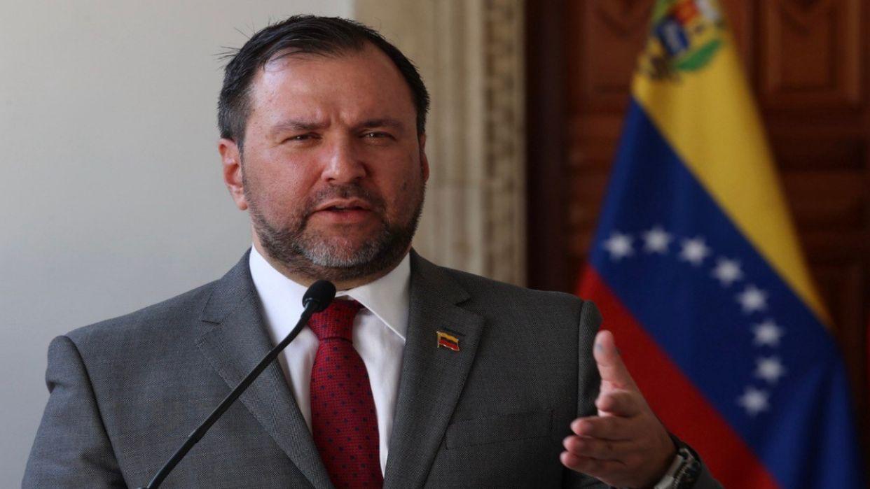Venezuela rechaza intento de magnicidio contra presidente de Colombia