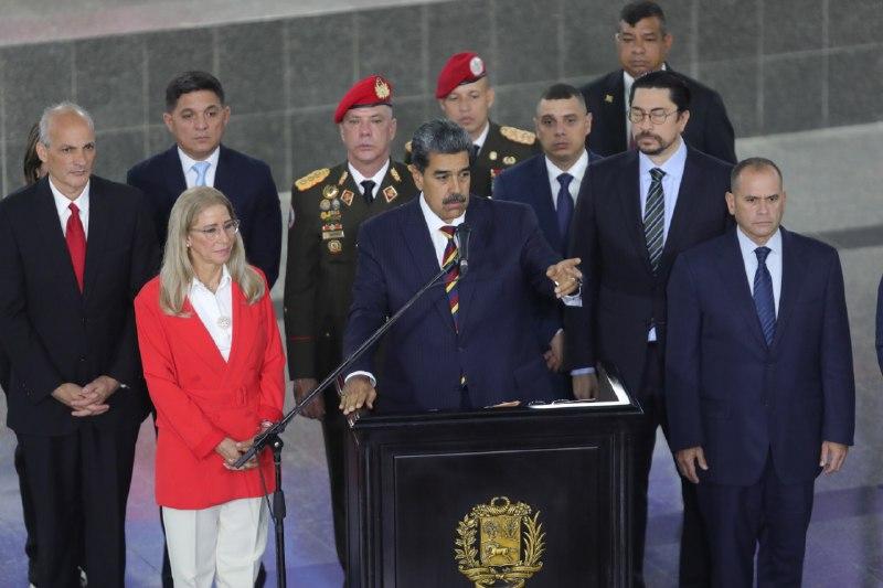 Presidente Nicolás Maduro se presentó ante el TSJ por el derecho a la tranquilidad de los venezolanos