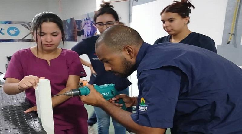 Diseñan negatoscopio para facilitar diagnóstico odontológico en Falcón