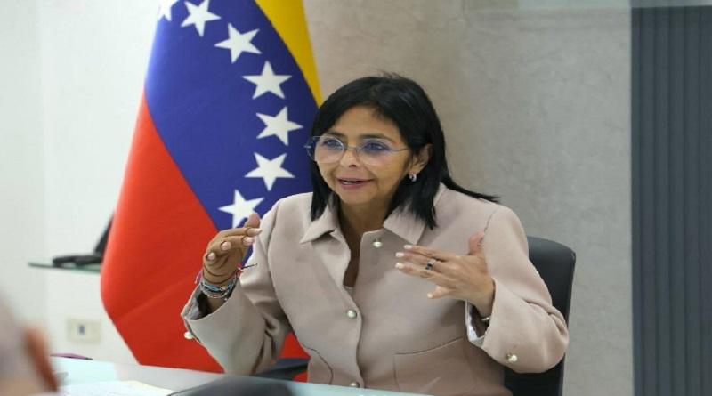 Vicepresidenta Rodríguez se reúne con el director de negocios de Repsol