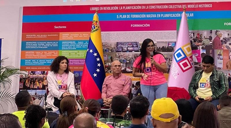 Movimiento Somos Venezuela debate propuestas para Congreso del Bloque Histórico