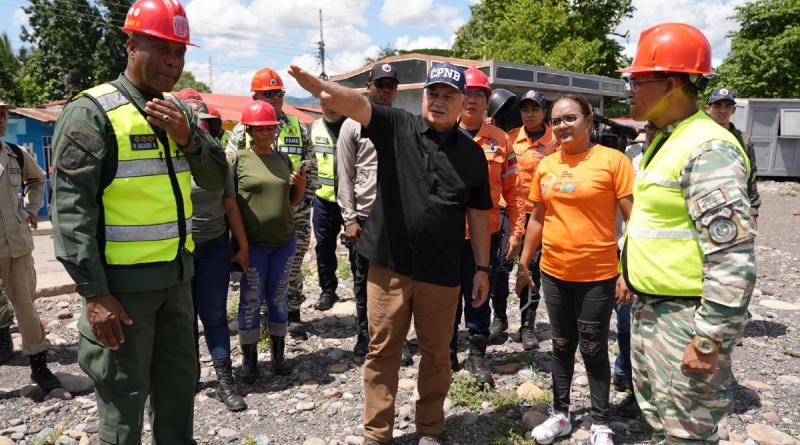Ministro Cabello supervisó avances de trabajos de recuperación de Cumanacoa