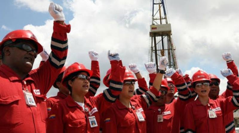 Sector petroquímico entregan conclusiones para Bloque Histórico Revolucionario