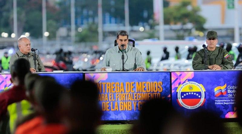 Presidente Maduro alerta que María Machado huyó del país para pedir invasión