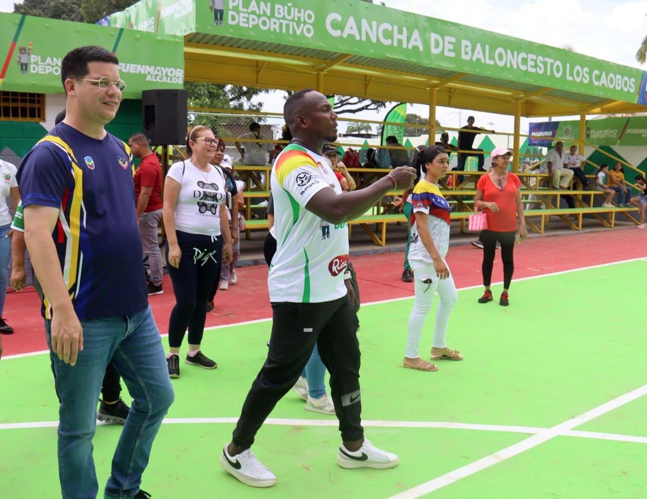 Alcalde Fuenmayor reinauguró nuevo Centro Deportivo y Cultural en Los Caobos parroquia Miguel Peña