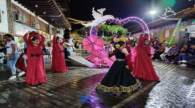 Ocumare del Tuy se tiñe de violeta en lucha contra la violencia hacia la mujer