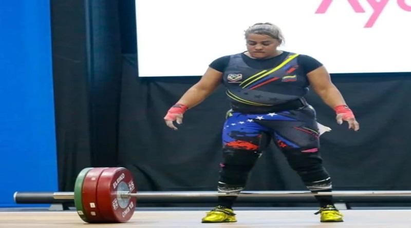 Venezuela conquista presea de plata en halterofilia en los Bolivarianos