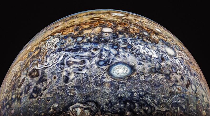 Sonda espacial Juno captura imágenes impresionantes de Júpiter