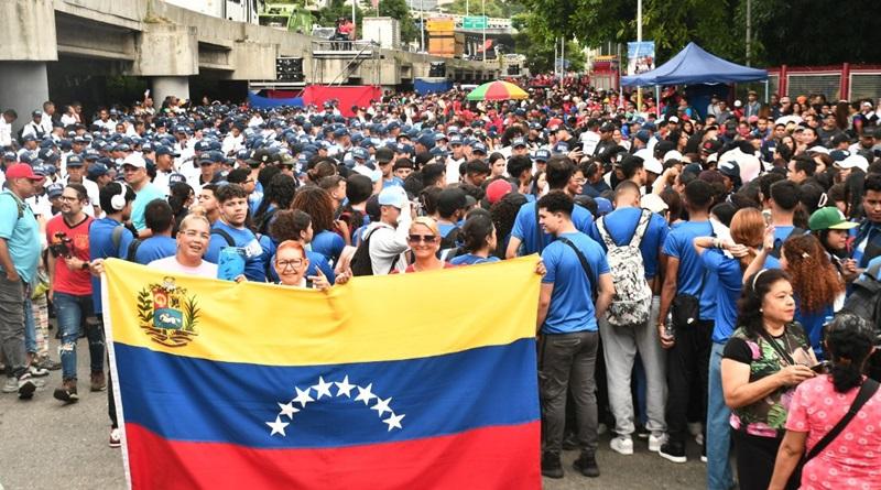 Juventud venezolana marcha en Caracas para conmemorar Día del Estudiante