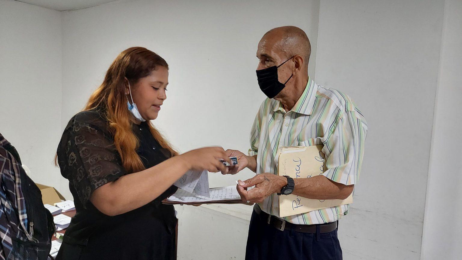 IVSS entrega más de 10 millones de medicamentos de alto costo en 2024