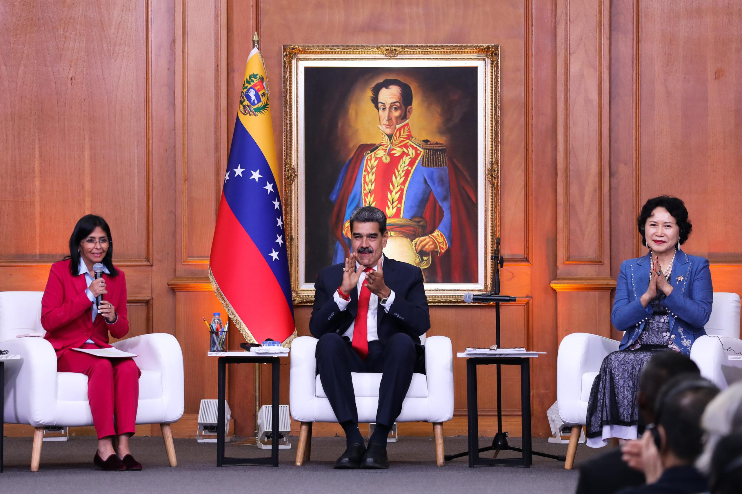 Presidente Maduro clausuró Foro Mundial de Desarrollo de Zonas Económicas Especiales