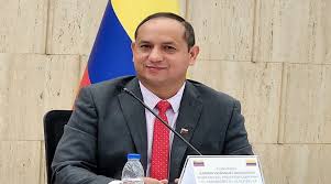 En Gaceta Oficial: Designado Ramón Velásquez como director encargado del aeropuerto de Maiquetía