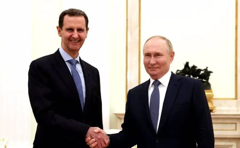Moscú confirma que Putin concedió asilo a Bashar al-Assad
