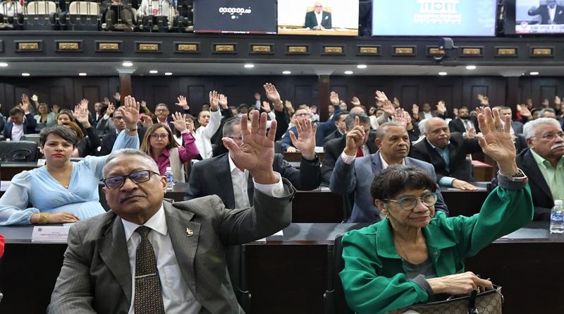 Aprueban por mayoría calificada 1ª discusión del Proyecto de Ley de Presupuesto