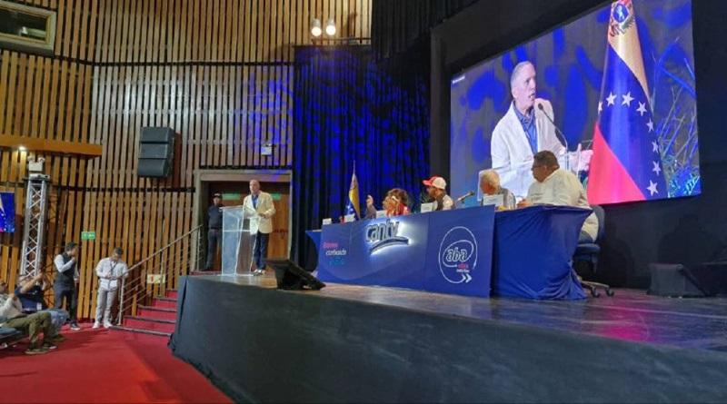 Cantv promociona innovación científica en comunidades de Caracas