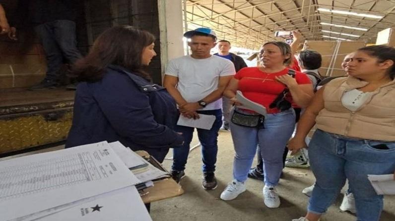 Alcaldía de Caracas inicia distribución de juguetes