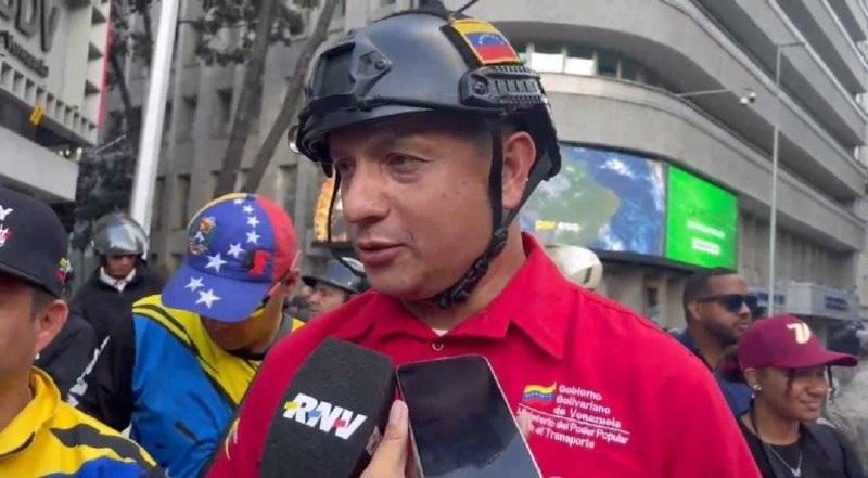 Sector transporte apoya contundentemente toma de posesión del presidente Maduro