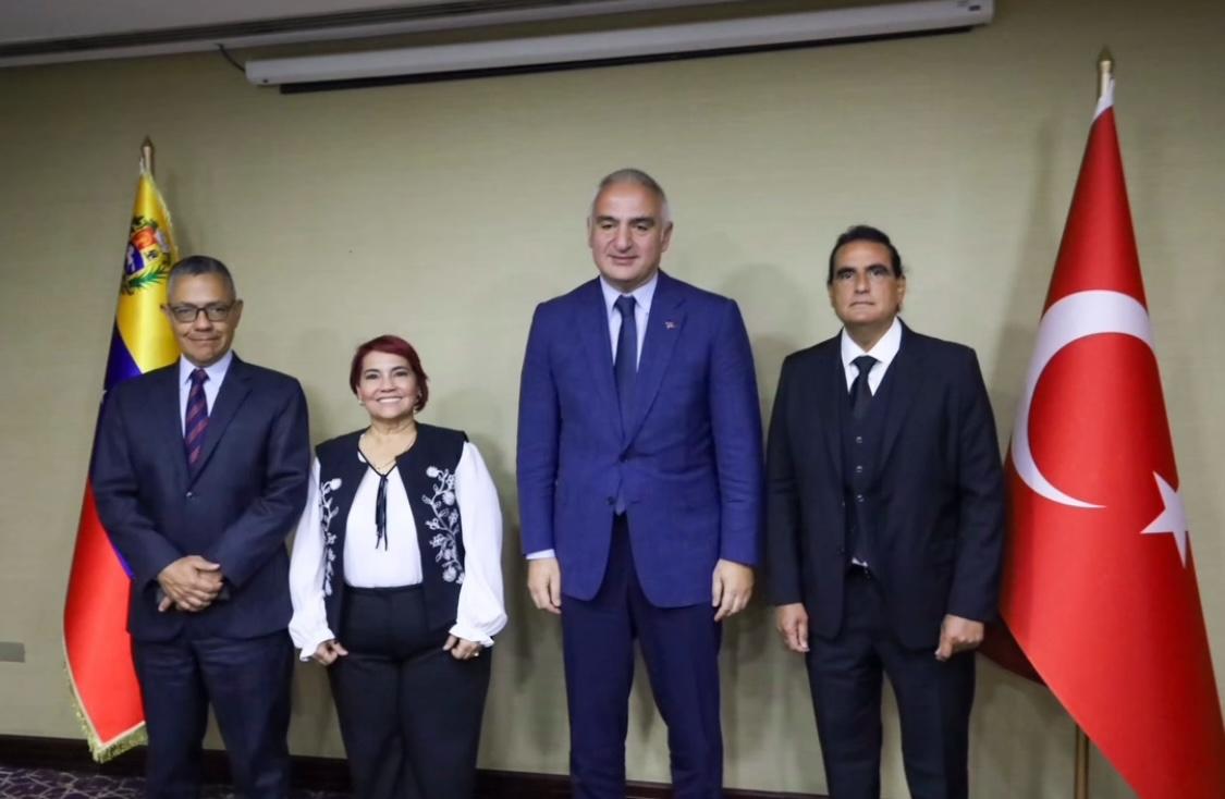 Ministros de cultura de Venezuela y Türkye profundizan lazos de amistad y cooperación