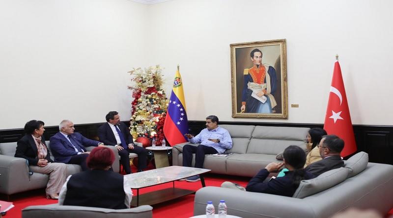 Jefe de Estado sostiene encuentros bilaterales para fortalecer diversas áreas de cooperación