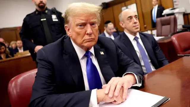 Trump arremete contra Colombia tras rechazo de Petro a política migratoria de EE.UU