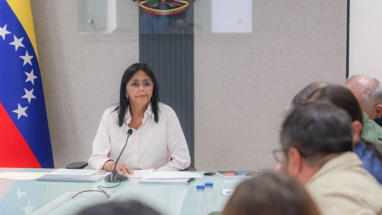 Vicepresidenta Ejecutiva y demás autoridades del país afinan preparativos ante la juramentación del presidente Maduro