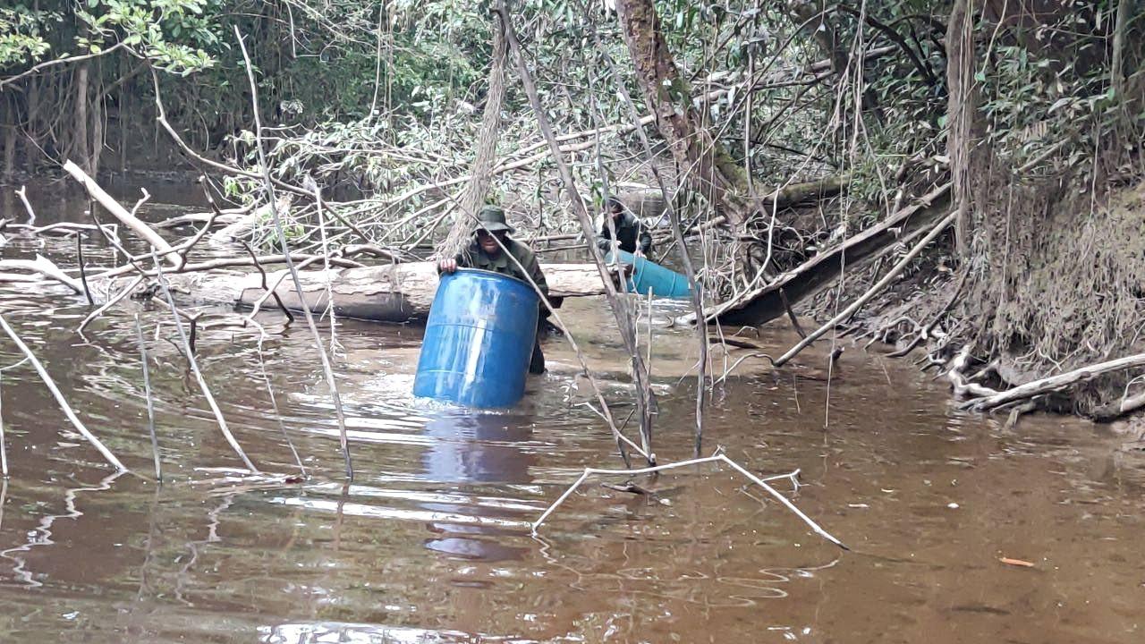 FANB desmantela campamento de minería ilegal en Amazonas